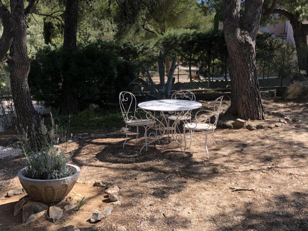 Villa Provencale - Grand Jardin - 2 Chambres 邦多勒 外观 照片